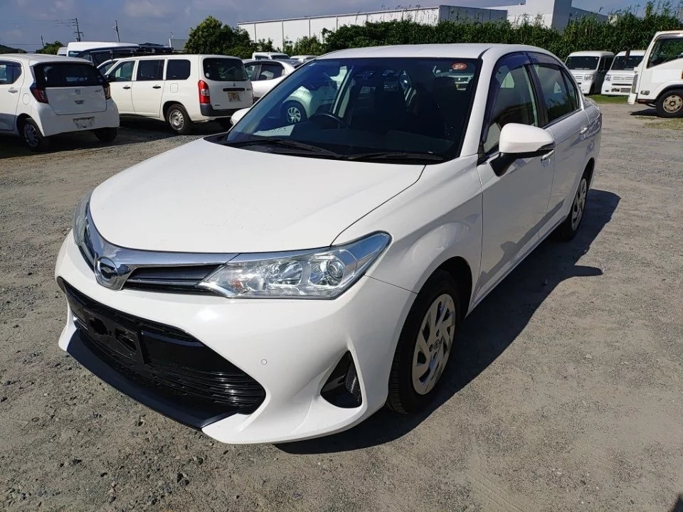 Toyota Corolla Axio NRE161 2019